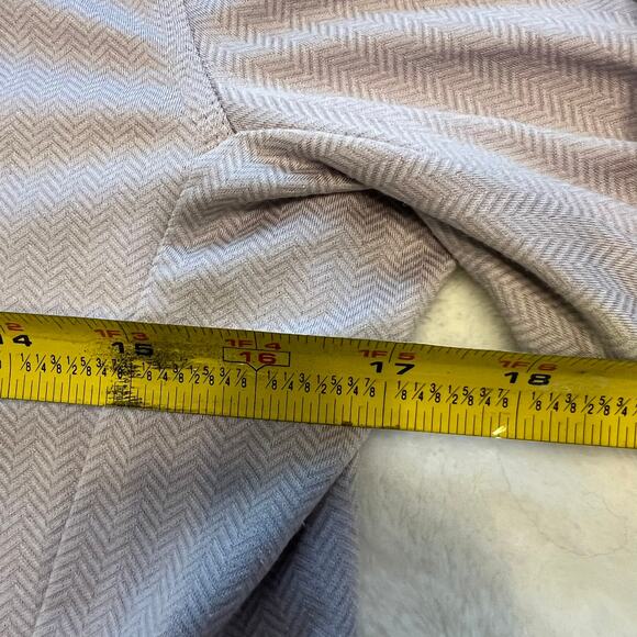 5.11 Tactical Pink Women's Long Sleeve Pull Over Sweater w/Hood Size Small - Picture 7 of 8